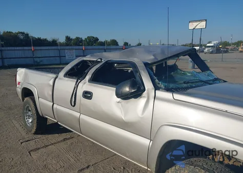 2004 Chevrolet Silverado 1500 Z71 from USA, damaged, VIN 1GCEK19T84E256575